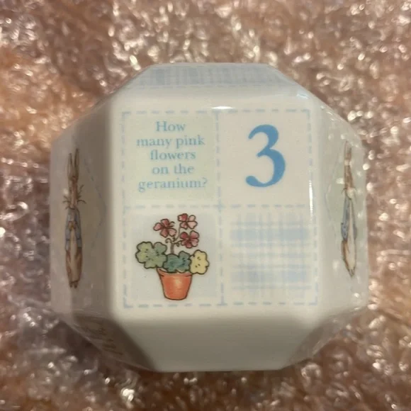 Wedgewood x Peter Rabbit Piggy Bank - Picture 5 of 5